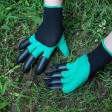 Waterproof Gardening Gloves with Claws – Durable Latex Grip for Digging & Planting